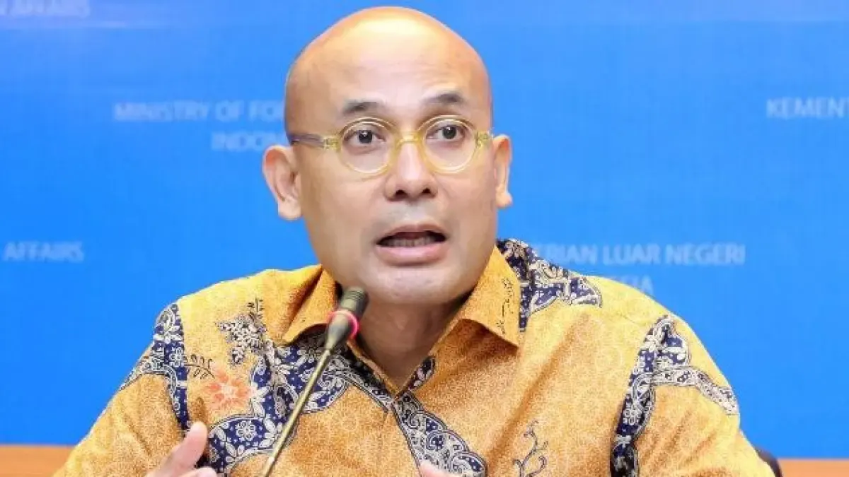 Menteri Luar Negeri Arrmanatha Nasir.