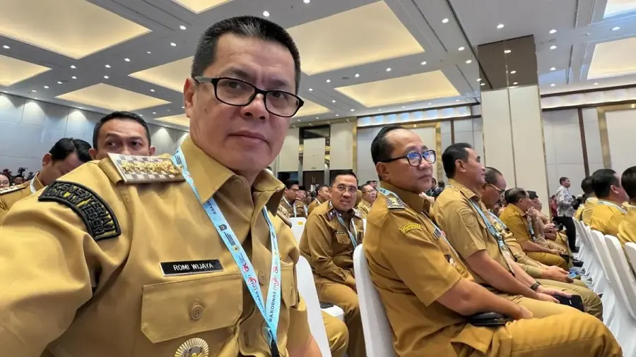 Bupati Kayong Utara, Romi Wijaya, menghadiri Rapat Koordinasi Nasional Tim Percepatan Akses Keuangan Daerah (Rakornas TPAKD).